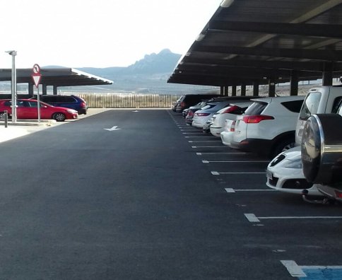 Parking Saba Villena Train Station - Villena